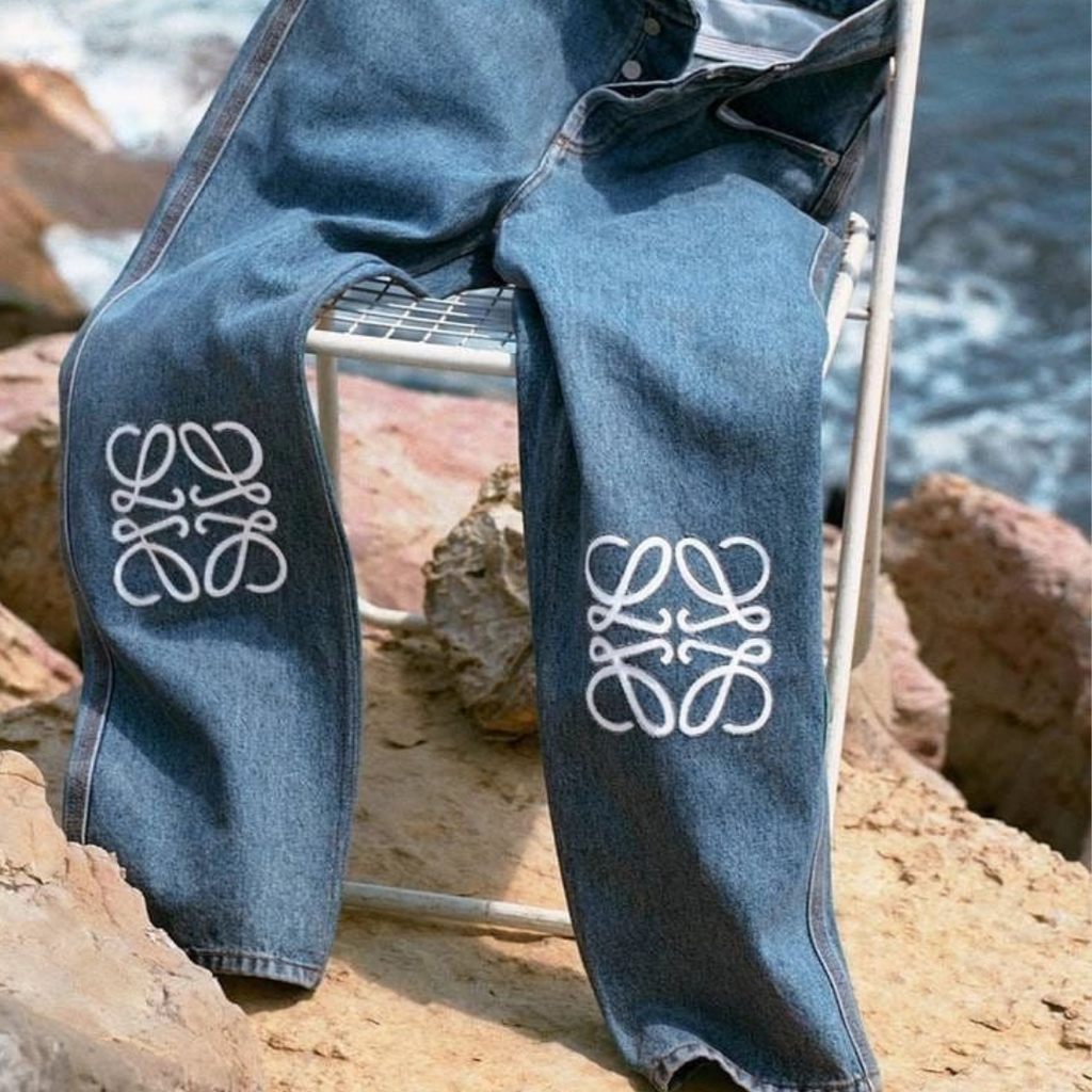 Baggy Jeans  Anagram